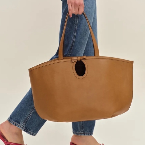 Reformation Regina Leather Tote Bag - Picture 2 of 9